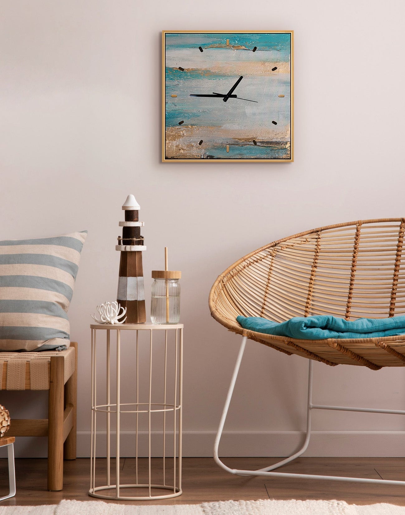 Handgemachte Wanduhr