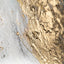 Malen mit Acrylfarbe auf Leinwand mit Rahmen